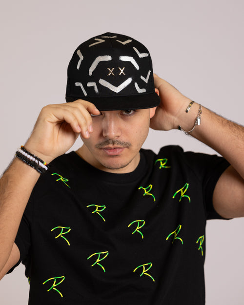 Cap fly