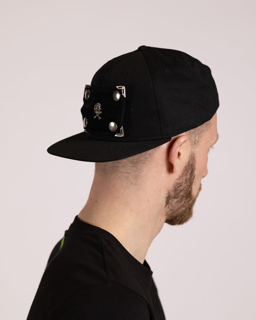 Cap Black Snap