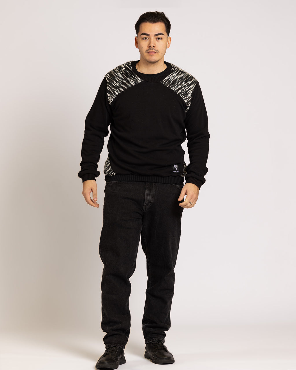 Pullover mit Schulter Wollstreifenbesatz