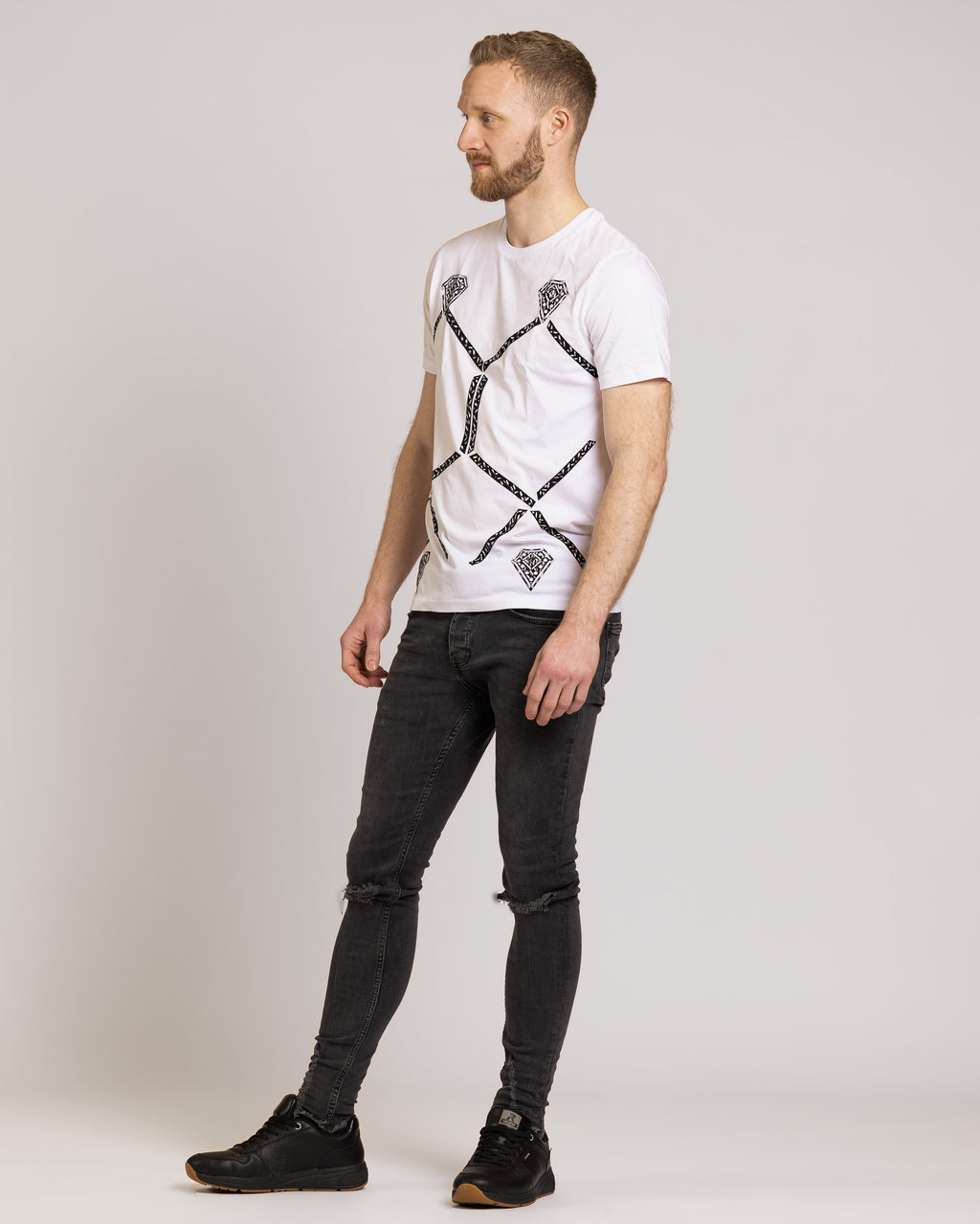 Weißes T-Shirt aus bio-Baumwolle mit schwarzen Flockdruck