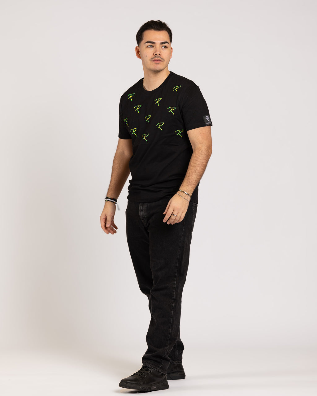 T-Shirt shine