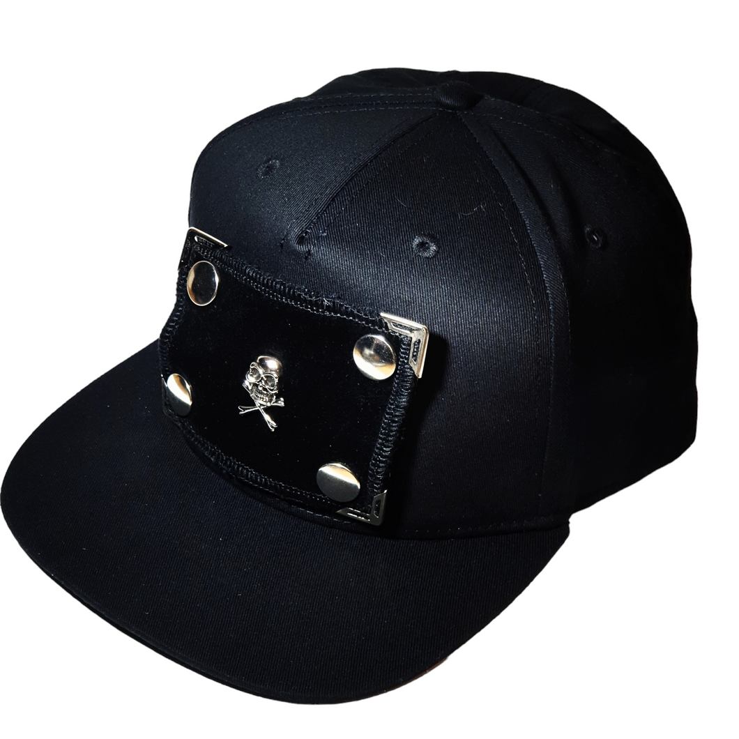 Cap Black Snap